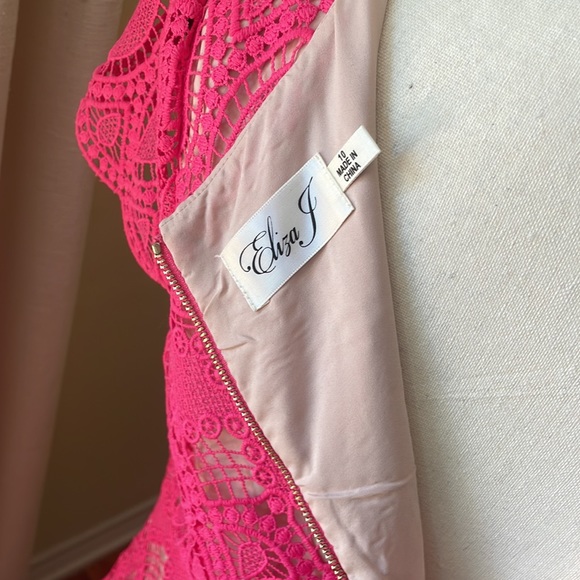 Eliza J shift dress size 10 - Picture 4 of 4